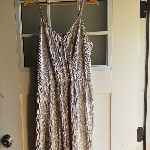 Women’s shimmery jumpsuit - Picture 1 of 9